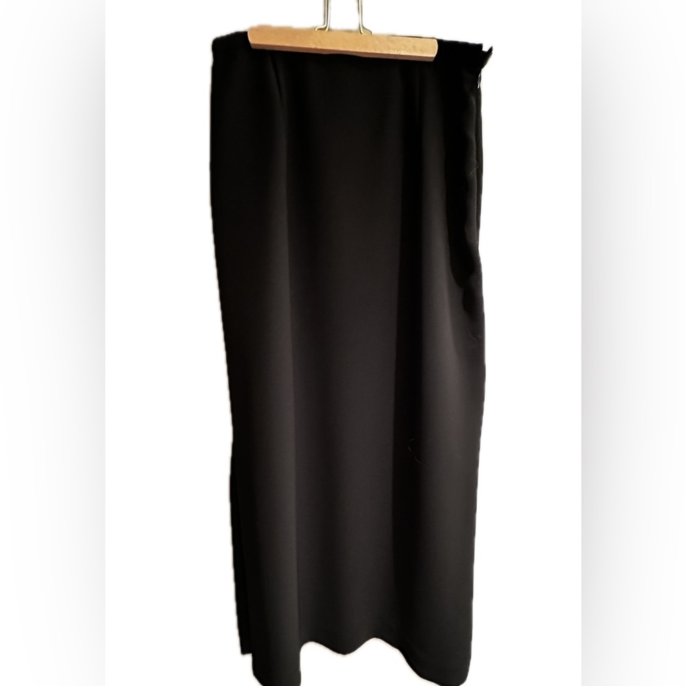 Rena Rowan Classic Black Maxi Skirt